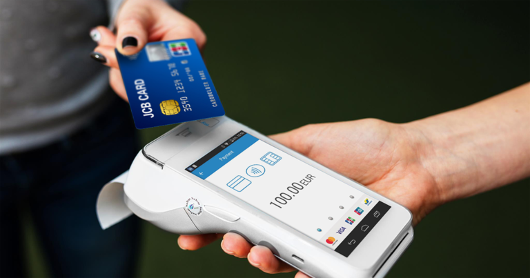 Pourquoi choisir un terminal de paiement électronique à écran tactile ?